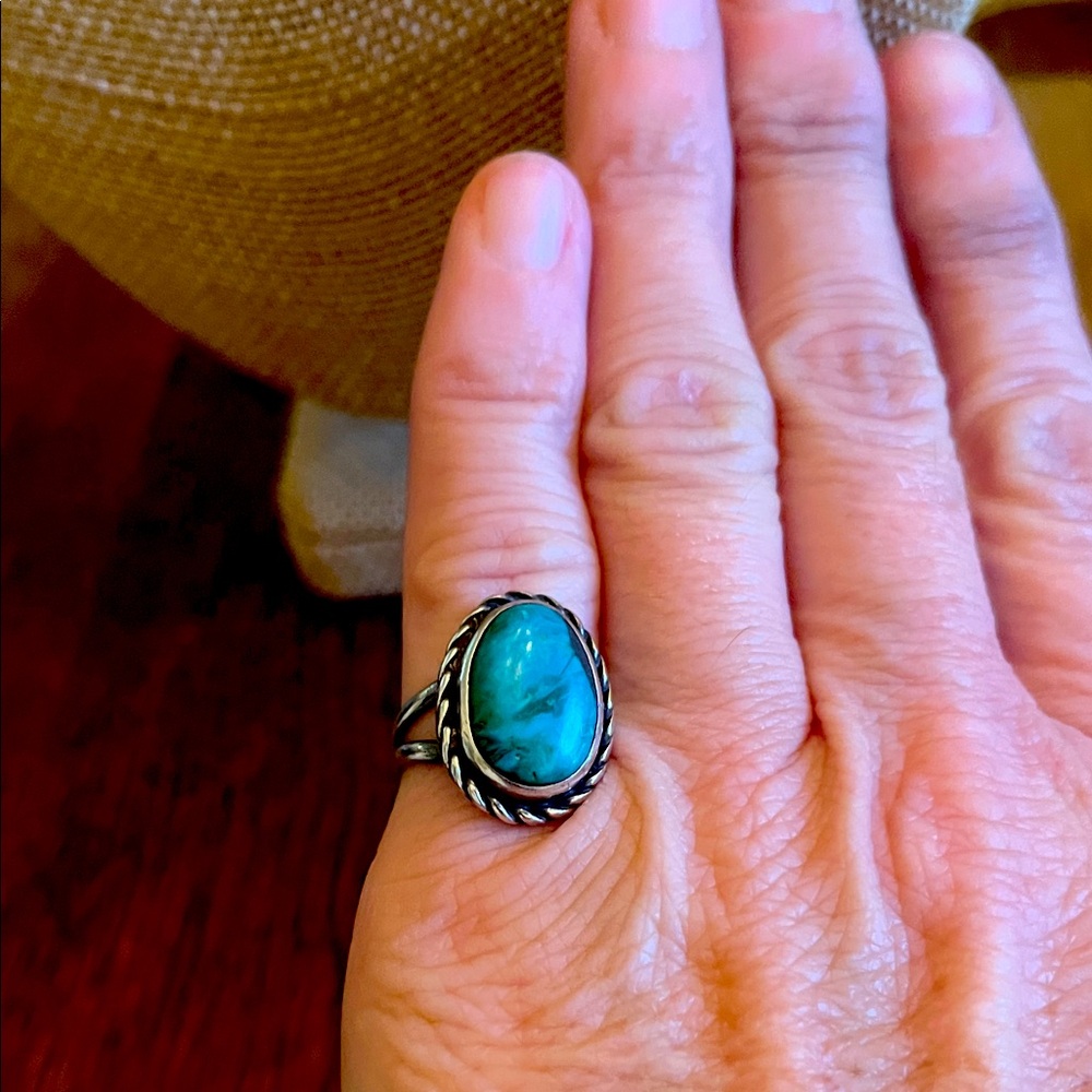 Turquoise ring size 4.5 Unmarked but tested - Picture 9 of 9